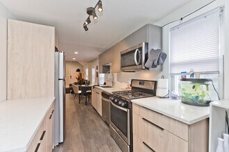 1702 S Morgan St, Unit 1R in Chicago, IL - Foto de edificio - Building Photo