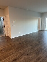 1021 Royal Gorge Private Ct in Gallatin, TN - Building Photo - Building Photo