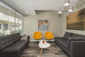 The Spoke in Davis, CA - Building Photo - Interior Photo