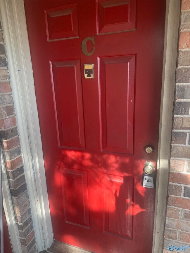 4500 Bonnell Dr NW in Huntsville, AL - Building Photo - Building Photo