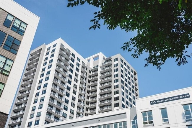 3651 Lenox Rd NE in Atlanta, GA - Building Photo - Building Photo