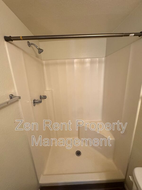 2843 E Marconi Ave in Phoenix, AZ - Building Photo - Building Photo