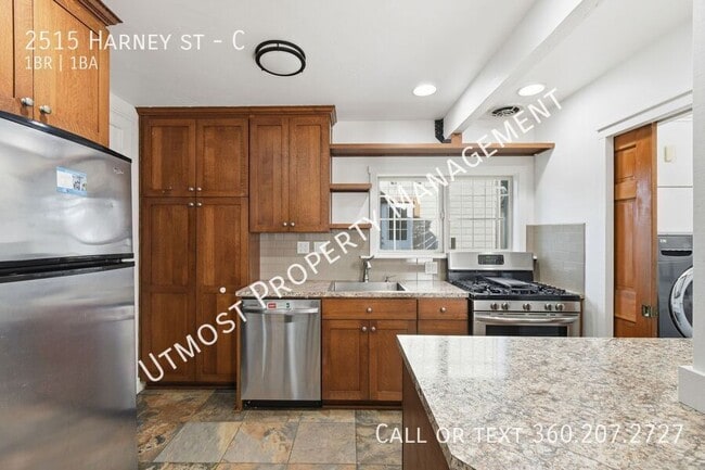 2515 Harney St in Vancouver, WA - Building Photo - Building Photo