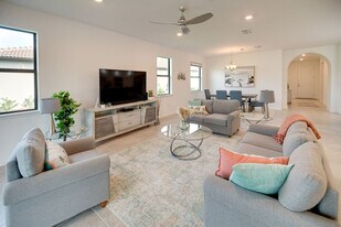 17118 Oakstead Dr, Unit SI FL1-ID1546484P in Alva, FL - Building Photo