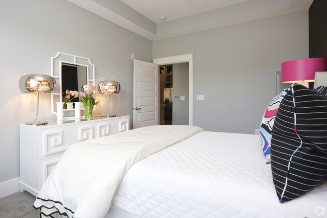 Abberly Onyx Apartment Homes in Decatur, GA - Foto de edificio - Building Photo
