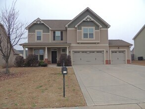 228 Wentworth Dr in Raeford, NC - Building Photo - Building Photo
