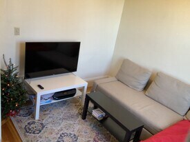 174 Saint Alphonsus St, Unit 3 in Boston, MA - Building Photo