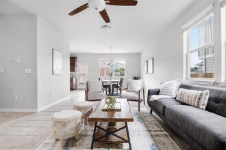 366 Eagle Brook Ln in Buda, TX - Building Photo - Building Photo