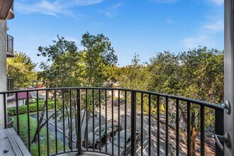 2701 Riverside Dr in Coral Springs, FL - Building Photo - Building Photo