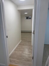 21 Garden St in Centereach, NY - Foto de edificio - Building Photo