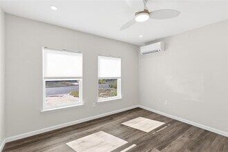 404 Seminole Dr in Austin, TX - Building Photo - Building Photo