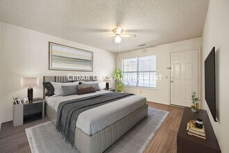 5908 Sara St in Fayetteville, AR - Building Photo - Building Photo