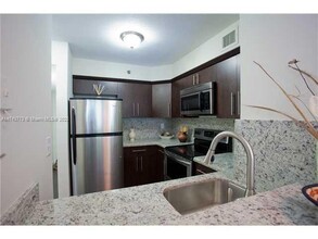 501 SW 1st St in Miami, FL - Building Photo - Building Photo