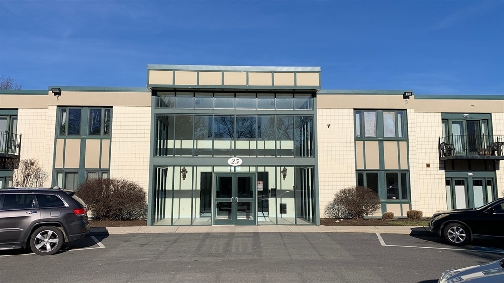 25 Alpine St in Boston, MA - Building Photo