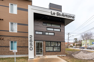 2650 Sainte-Foy Ch in Québec, QC - Building Photo - Building Photo