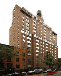 230 East 30th Street in New York, NY - Foto de edificio - Building Photo