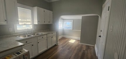 1825 Walnut St in Anderson, IN - Building Photo - Building Photo