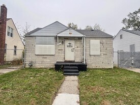 19675 Rogge St in Detroit, MI - Building Photo