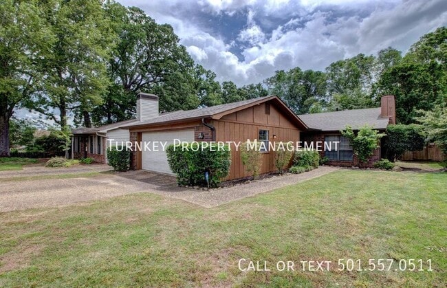 property at 1605 Pickering Dr