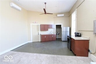 101 S Main St, Unit D in Kirklin, IN - Building Photo - Building Photo