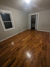 566 Howard Ave, Unit 3R in New Haven, CT - Building Photo - Building Photo