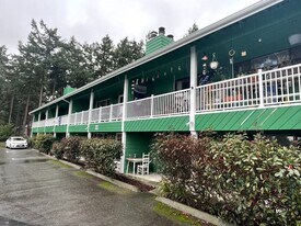 645 NW Atalanta Way in Oak Harbor, WA - Building Photo