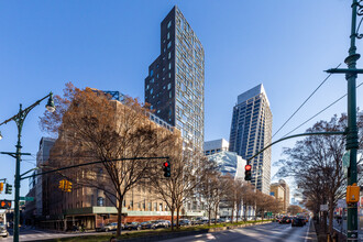 One High Line in New York, NY - Building Photo - Building Photo