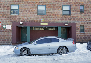 2 Brook St in Yonkers, NY - Building Photo - Building Photo