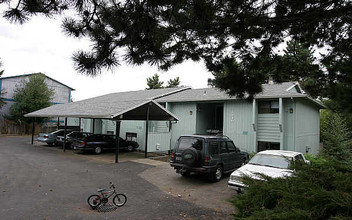 Plum Street Apartments in Portland, OR - Building Photo - Building Photo