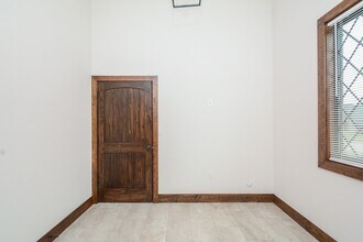 29527 Turnbury Village Dr in Spring, TX - Building Photo - Building Photo