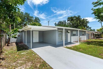5615 Simms St in Hollywood, FL - Building Photo - Building Photo
