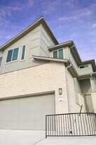 6013 Steep Cactus Trail in Austin, TX - Building Photo