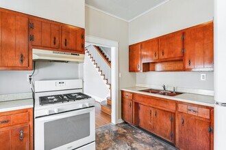 12 W Marble St in Mechanicsburg, PA - Building Photo - Building Photo