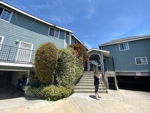 11725 Lemay St, Unit NA in North Hollywood, CA - Building Photo - Building Photo