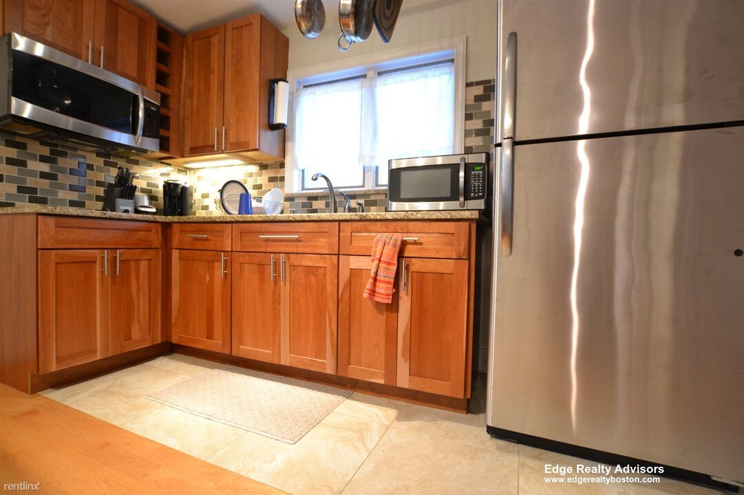 48 Shannon St-Unit -# 1 in Boston, MA - Building Photo