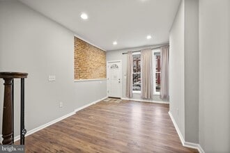 420 N Collington Ave in Baltimore, MD - Building Photo - Building Photo