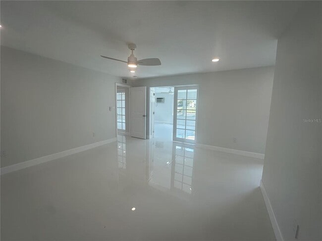 230 Annapolis Ln in Rotonda West, FL - Building Photo - Building Photo