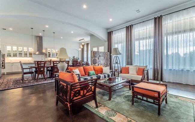 163 Honey Locust Ct in Driftwood, TX - Foto de edificio - Building Photo