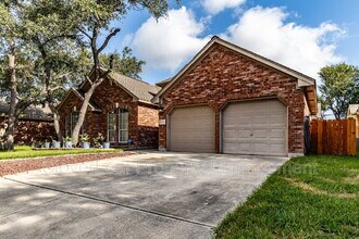 5139 Ashton Audrey in San Antonio, TX - Building Photo - Building Photo