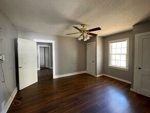 2104-2106 McAllister St in Milan, TN - Foto de edificio - Building Photo