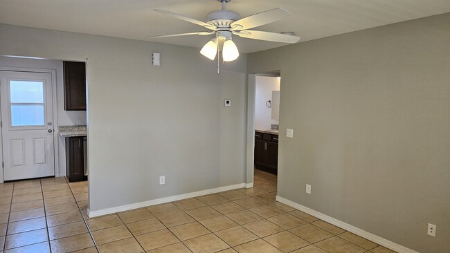 864 E 4th Plz, Unit 864 in Mesa, AZ - Foto de edificio - Building Photo