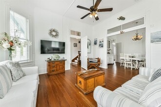 3301 Ave N Ursuline St in Galveston, TX - Building Photo - Building Photo