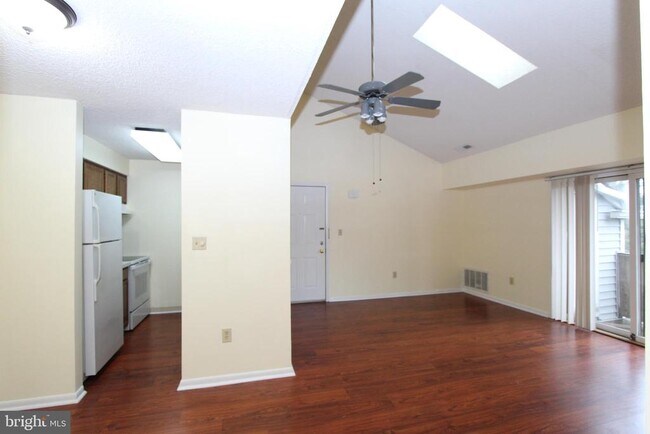 5017-5017 Ravens Crest Dr in Plainsboro, NJ - Building Photo - Building Photo