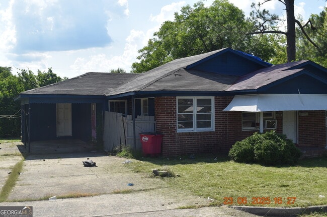 803 Grosso Ave in Macon, GA - Foto de edificio - Building Photo