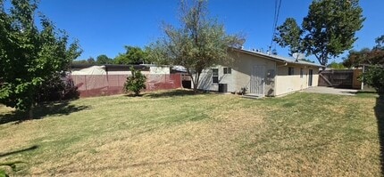 2024 Lance St in Modesto, CA - Building Photo - Building Photo