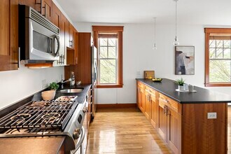 432 Norfolk St in Somerville, MA - Building Photo - Building Photo