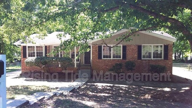 property at 1644 5th St NW