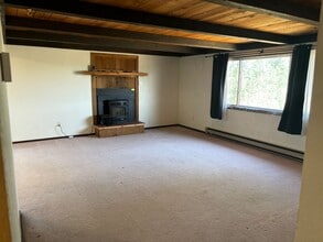 8320 Shady Ln in Evansville, WY - Building Photo - Building Photo