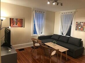 254 Amory St, Unit 2 in Boston, MA - Building Photo - Building Photo