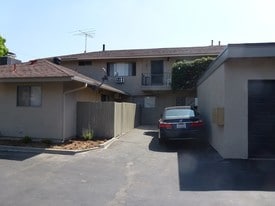 Mandarian Gardens in Yorba Linda, CA - Building Photo